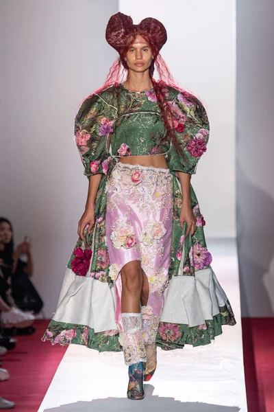 Look 1